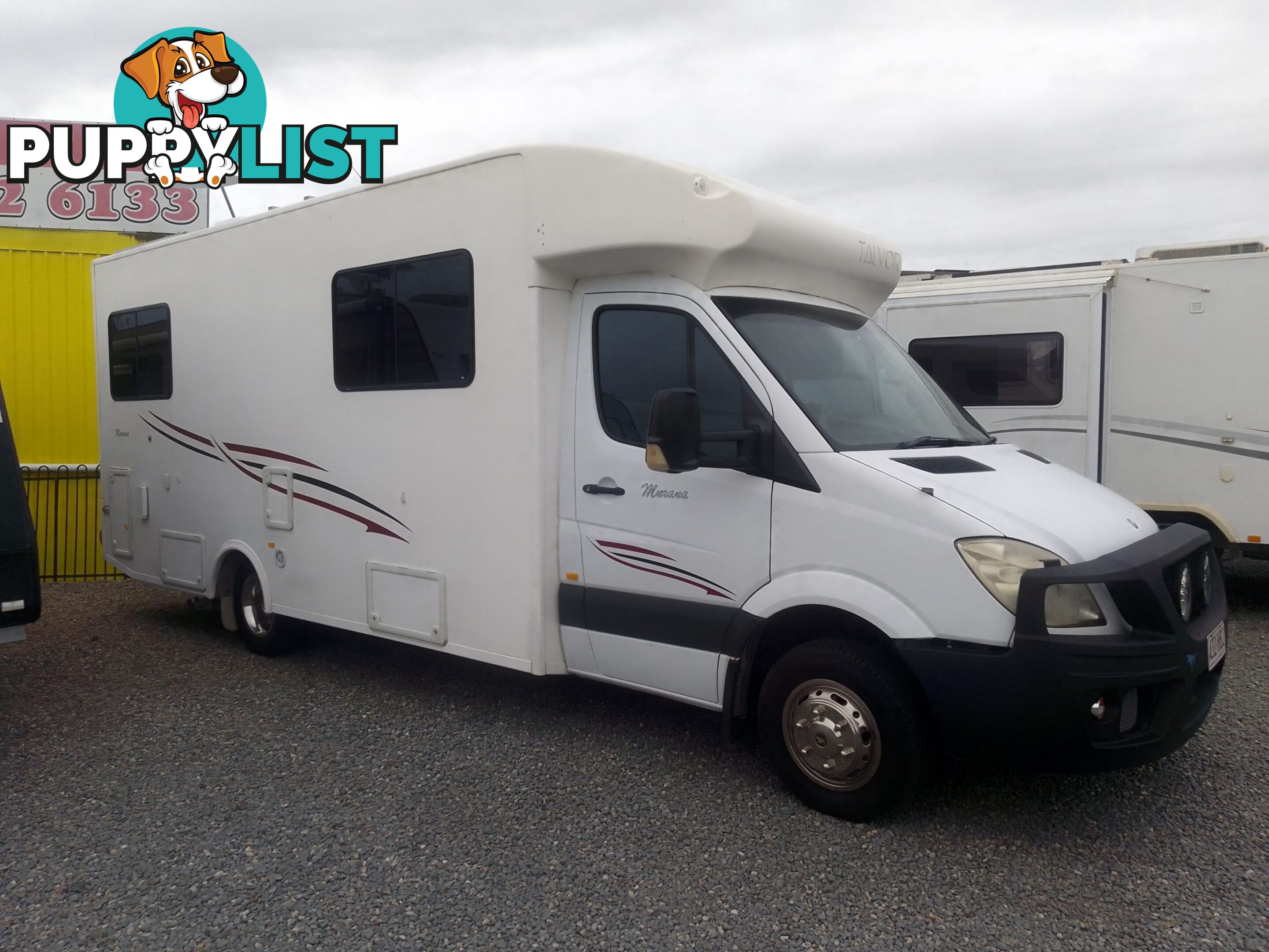 USED 2012 MERCEDEZ BENZ MURANA LUXURY, LOW MILEAGE AUTOMATIC MOTOR HOME.