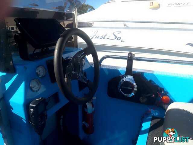 USED 2020 POLYCRAFT DRIFTER 4.5M OPEN DINGHY WITH A 60HP HONDA 4 STROKE OUTBOARD ON A 2020 OCEANIC SINGLE AXLE TRAILER
