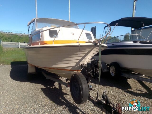 USED CRUISECRAFT REGAL 166 HALF CABIN 16.6FT WITH 140HP 4 STROKE SUZUKI OUTBOARD AND AUX 4HP MERCURY 4 STROKE OUTBOARD ON TINKA TRAILER