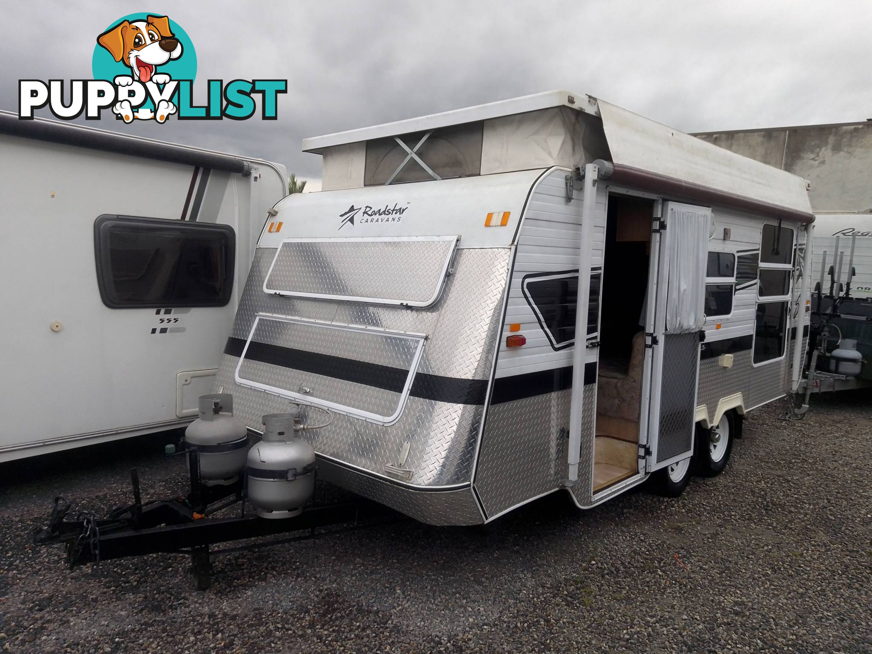 ROADSTAR VOYAGER 18FT TOURING CARAVAN