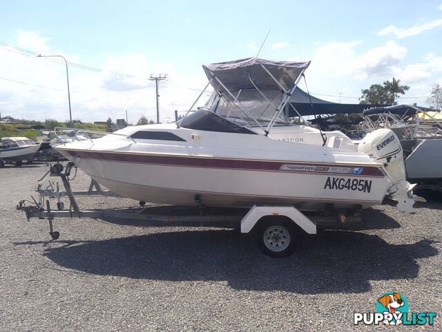 HAINES SIGNATURE 550LE HALF CABIN 115HP EVINRUDE 2 STROKE AND TRAILER