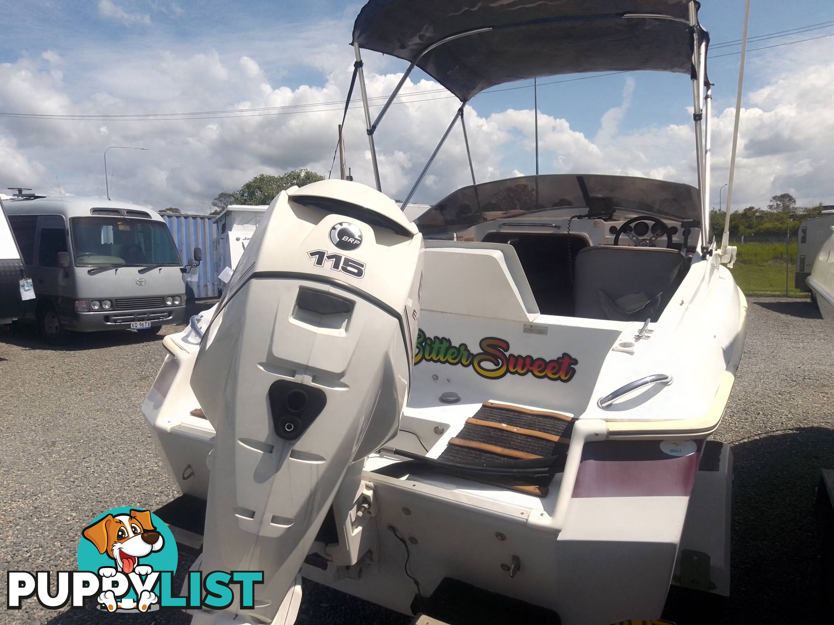 HAINES SIGNATURE 550LE HALF CABIN 115HP EVINRUDE 2 STROKE AND TRAILER