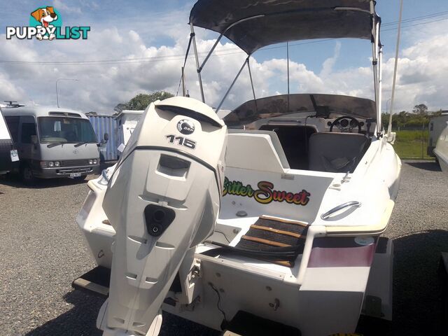 HAINES SIGNATURE 550LE HALF CABIN 115HP EVINRUDE 2 STROKE AND TRAILER