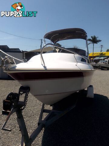 HAINES SIGNATURE 550LE HALF CABIN 115HP EVINRUDE 2 STROKE AND TRAILER