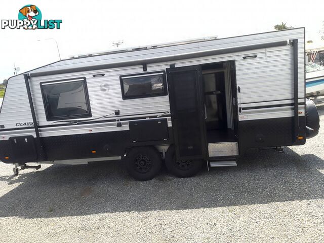 SUPREME CLASSIC TOURER 22FT OFF-ROAD CARAVAN