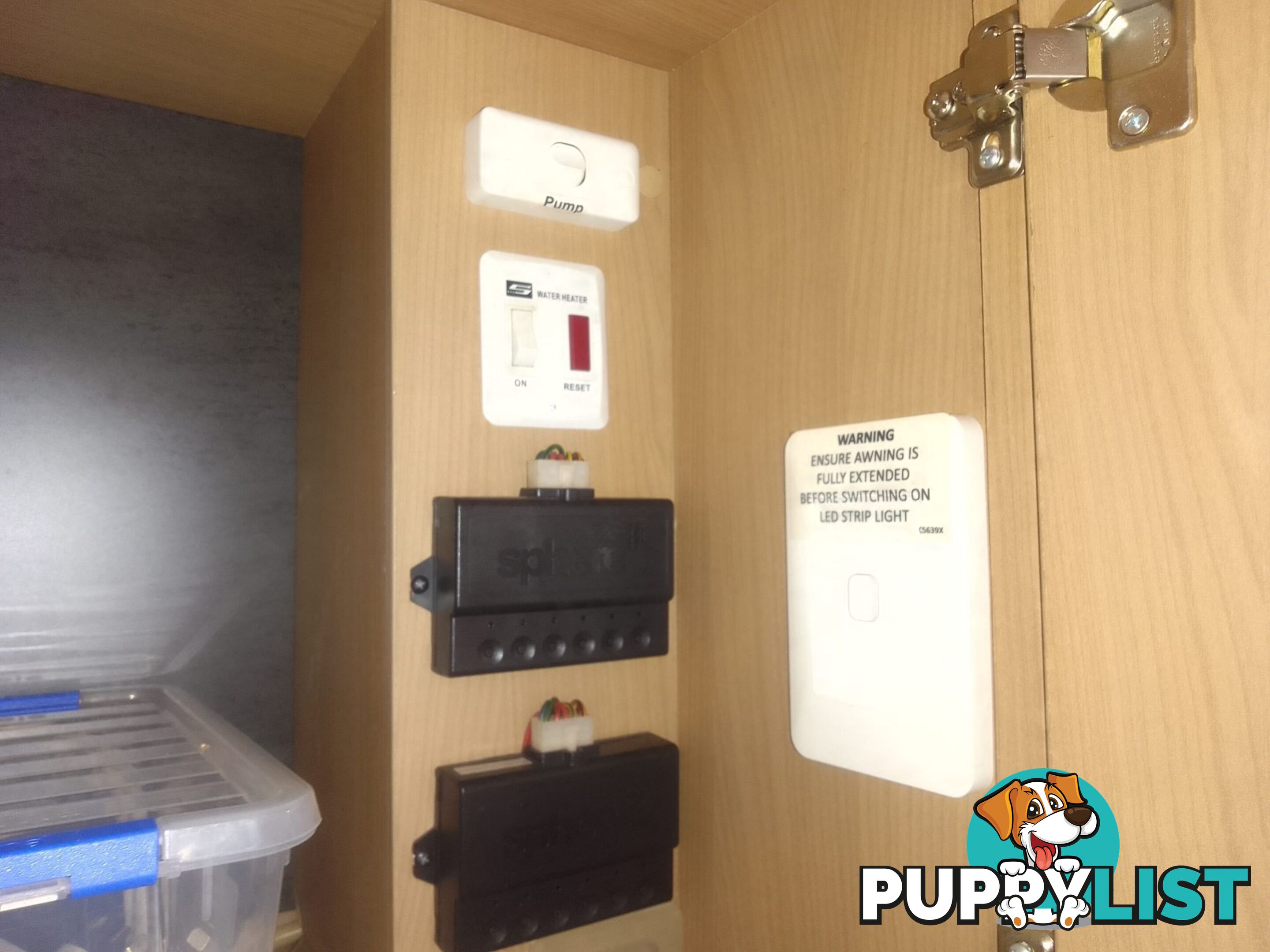 USED 2014 JAYCO STARCRAFT 19'6"DUAL AXLE TOURING CARAVAN