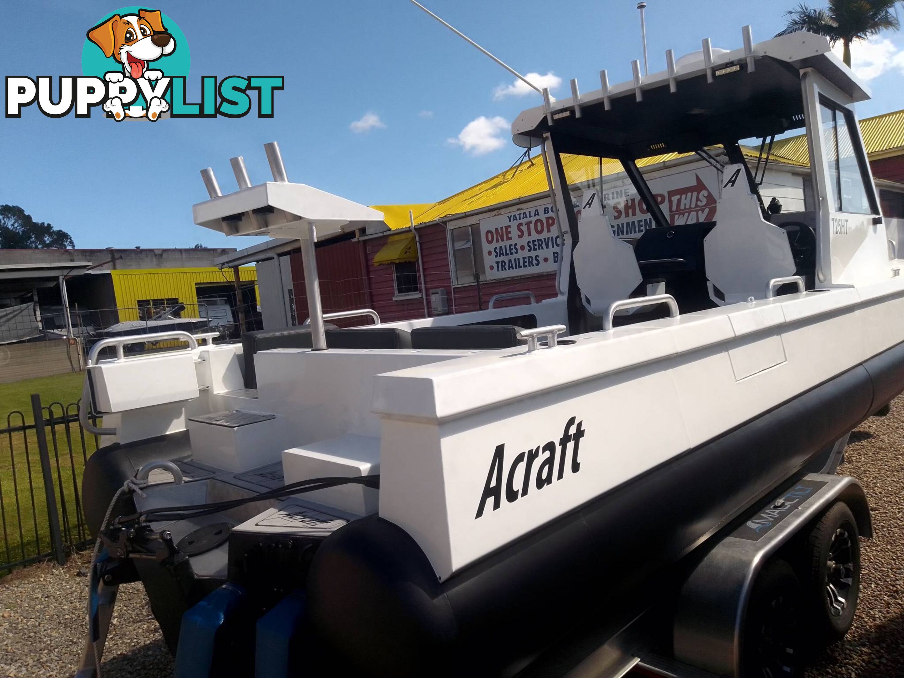 2024 ACRAFT MARINE ABSOLUTE HT 725 HALF CABIN WITH 200HP SUZUKI 4 STROKE OUTBOARD AND TRAILER