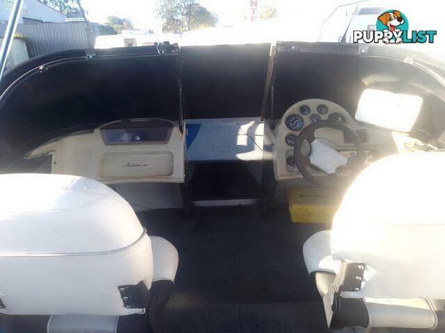 USED 2003 QUINTREX FREEDOM SPORTS 4.75M BOWRIDER WITH A 2002 75HP MERCURY OUTBOARD ON A SPECIAL SINGLE AXLE TRAILER