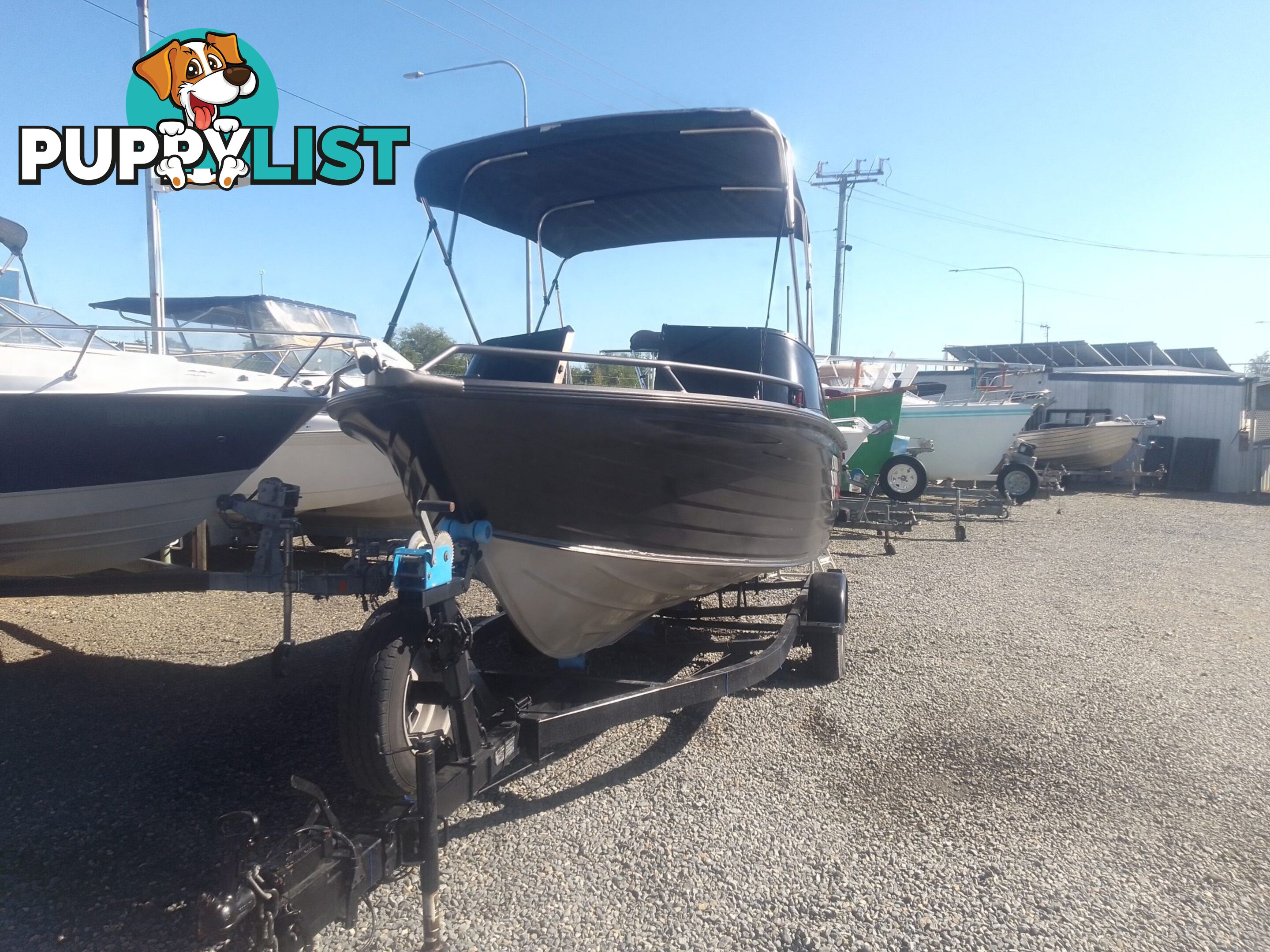 USED 2003 QUINTREX FREEDOM SPORTS 4.75M BOWRIDER WITH A 2002 75HP MERCURY OUTBOARD ON A SPECIAL SINGLE AXLE TRAILER