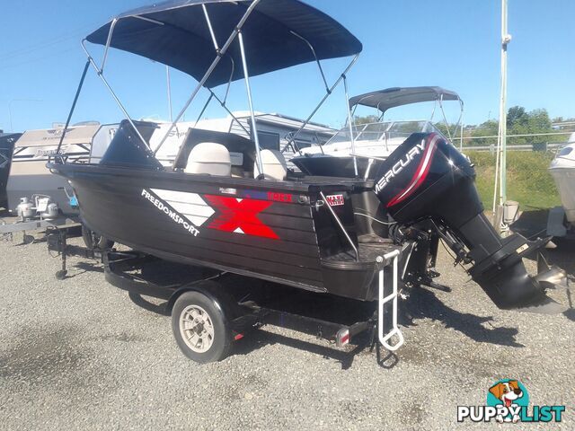 USED 2003 QUINTREX FREEDOM SPORTS 4.75M BOWRIDER WITH A 2002 75HP MERCURY OUTBOARD ON A SPECIAL SINGLE AXLE TRAILER
