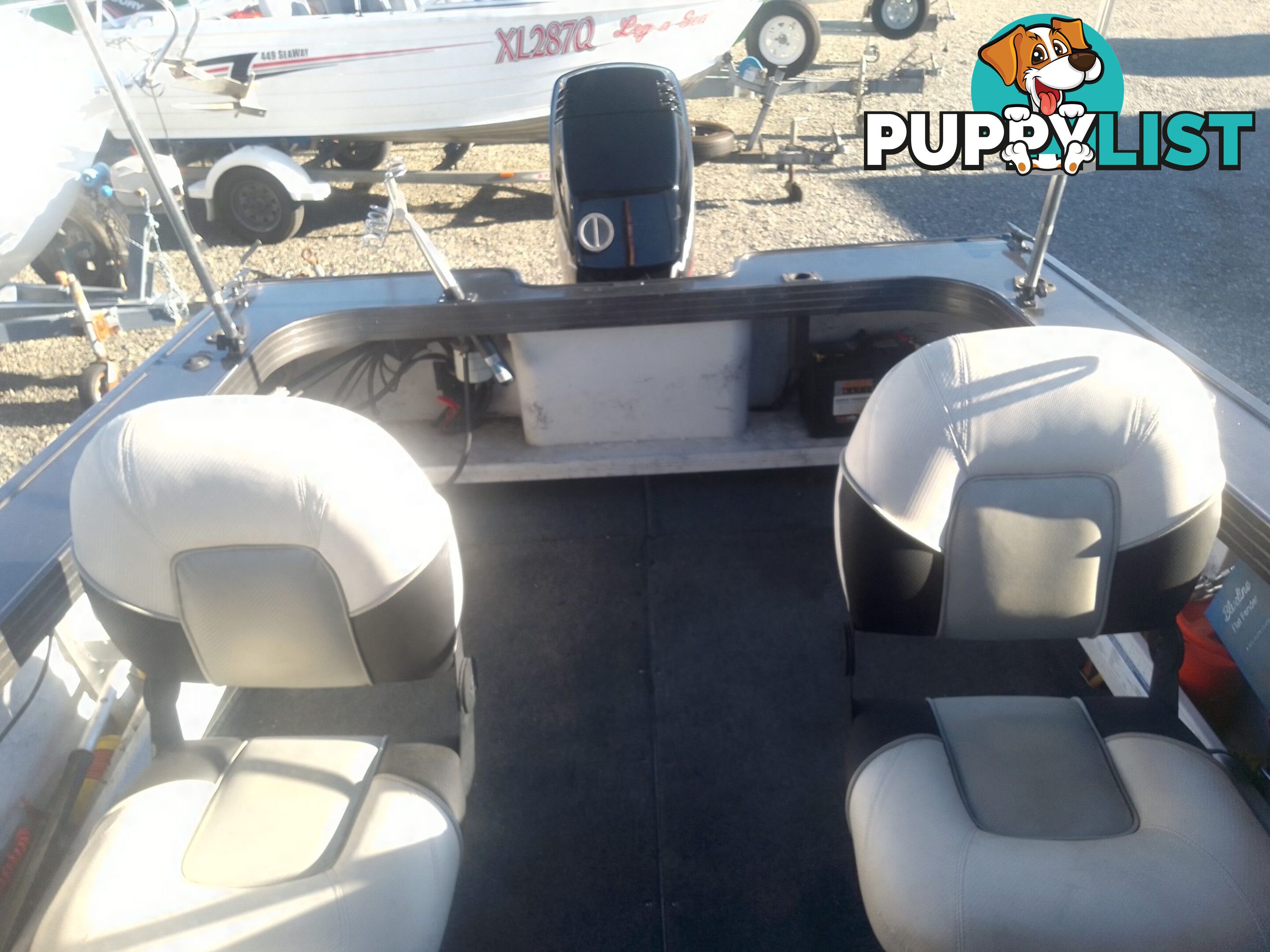 USED 2003 QUINTREX FREEDOM SPORTS 4.75M BOWRIDER WITH A 2002 75HP MERCURY OUTBOARD ON A SPECIAL SINGLE AXLE TRAILER