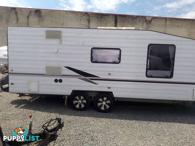 2014 MAJESTIC SIERRA 21FT LUXURY TOURING CARAVAN