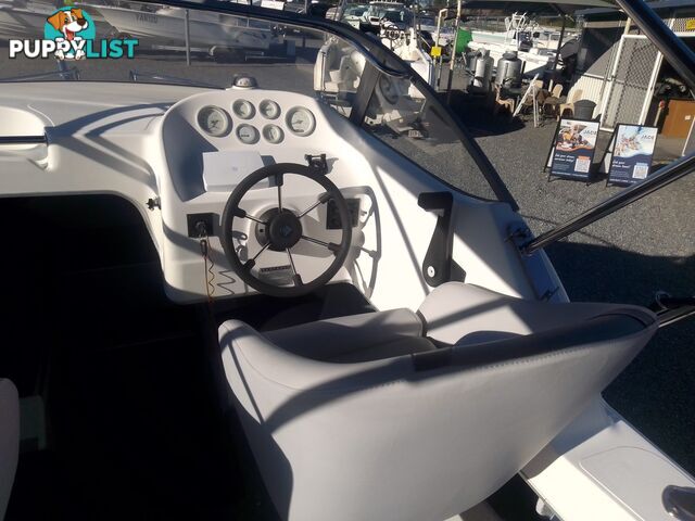 USED 2002 SEAFARER VIKING 5.5M CUDDY CABIN WITH A 2002 115HP EVINRUDE OUTBOARD ON A 2002 TINKA SEAFARER SINGLE AXLE TRAILER
