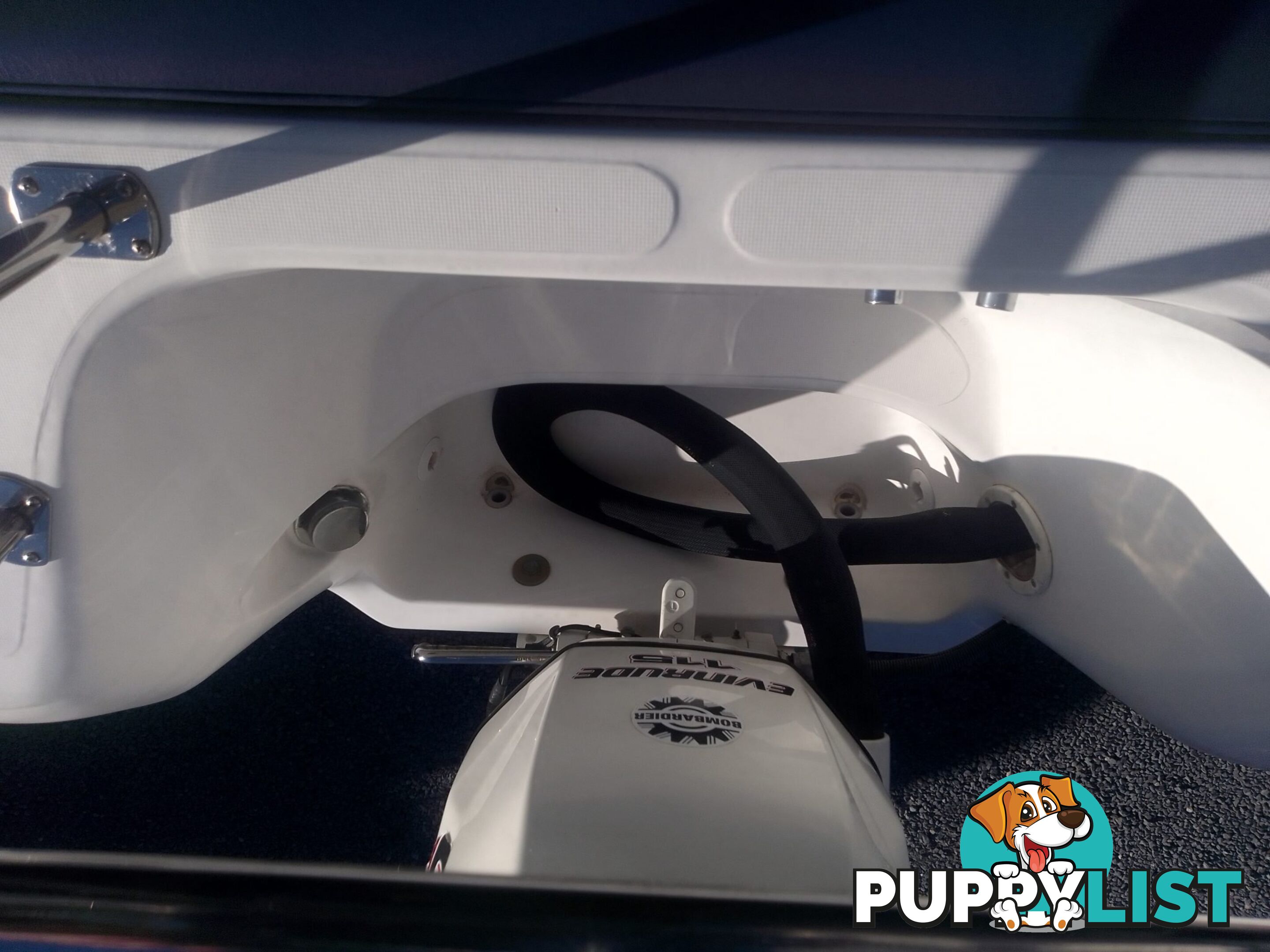 USED 2002 SEAFARER VIKING 5.5M CUDDY CABIN WITH A 2002 115HP EVINRUDE OUTBOARD ON A 2002 TINKA SEAFARER SINGLE AXLE TRAILER
