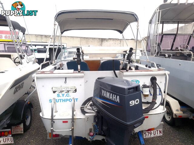 BLUEFIN 550 ALLOY BOWRIDER-90HP YAMAHA 2 STROKE AND TRAILER