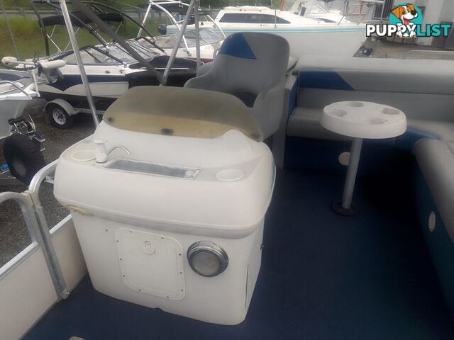 USED 2003 SWEETWATER CHALLENGER 180SE PONTOON BOAT WITH A 2019 SUZUKI 4 STROKE OUTBOARD