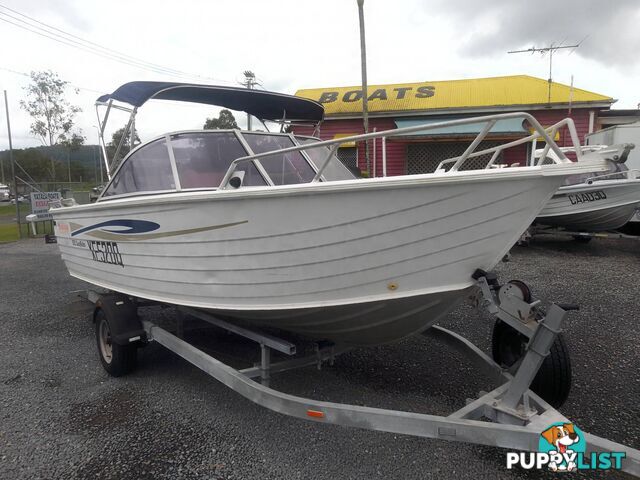 STACER EASYRIDER BOWRIDER-90HP MERCURY 2 STROKE OUTBOARD AND TRAILER