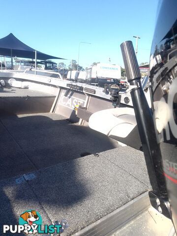 USED 2019 QUINTREX REGENADE 420 WITH A 50HP MERCURY 4 STROKE TILLER STEER ON A 2018 TELWATER TRAILER