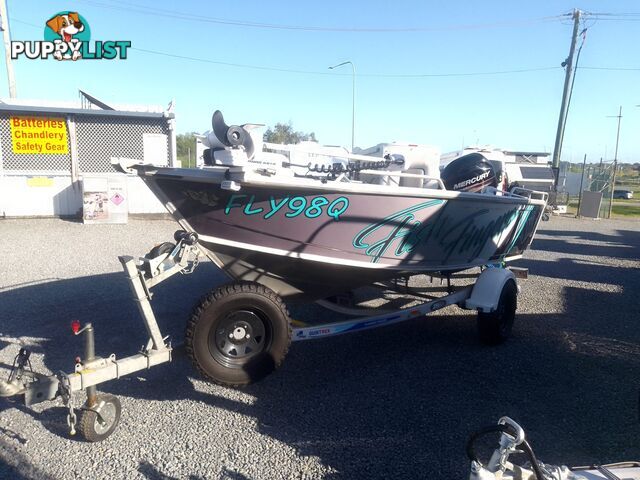 USED 2019 QUINTREX REGENADE 420 WITH A 50HP MERCURY 4 STROKE TILLER STEER ON A 2018 TELWATER TRAILER