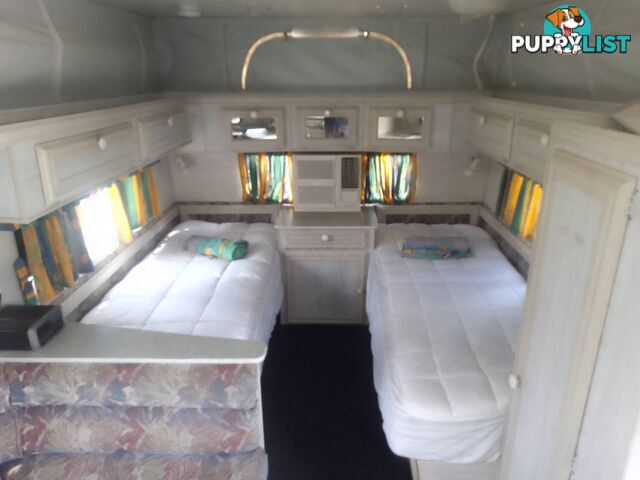 COROMAL SEKA 475 POP-TOP TOURING CARAVAN