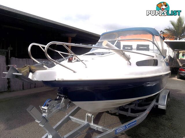 BAYSPORT BOATS 640 SPORT 1/2 CABIN 6.4M-175HP YAMAHA 4 STROKE AND TRAILER