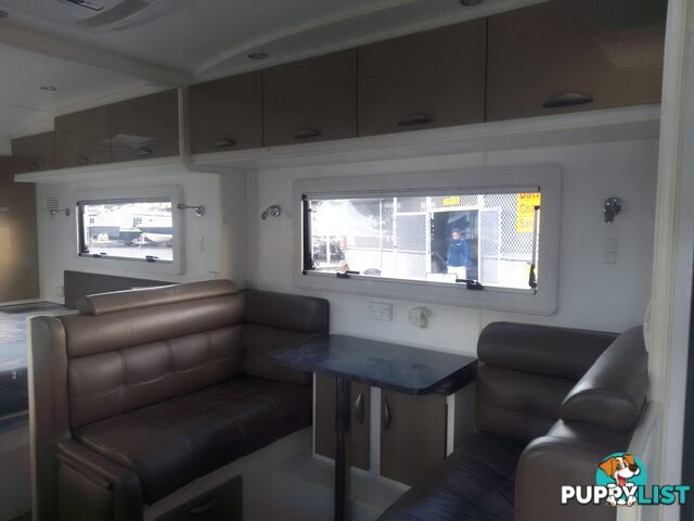 USED 2019 JB DREAMLINE DUAL AXLE 22FT TOURING CARAVAN