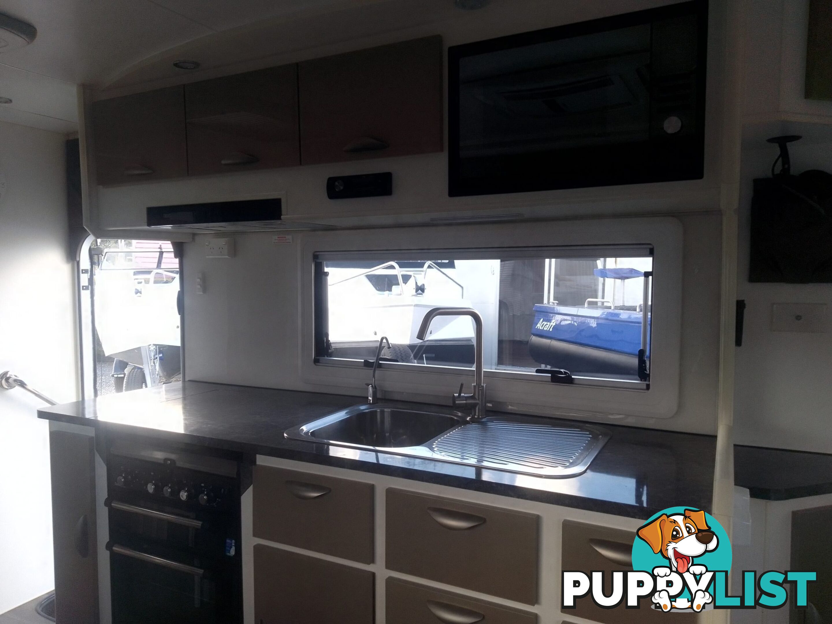 USED 2019 JB DREAMLINE DUAL AXLE 22FT TOURING CARAVAN