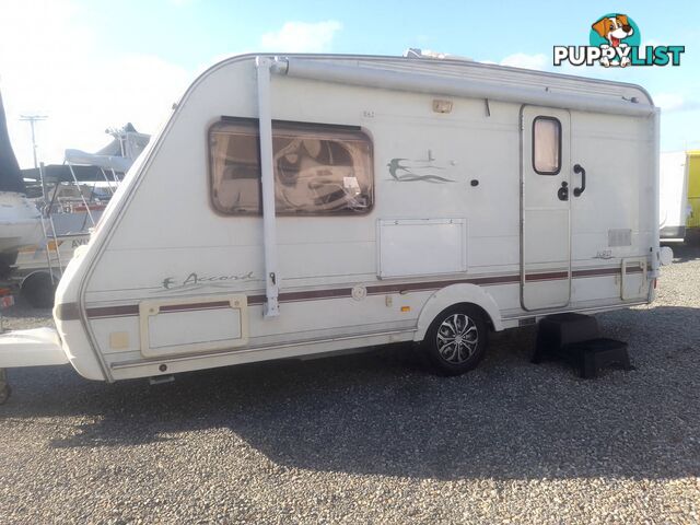 SWIFT ACCORD 480 16.5FT TOURING CARAVAN