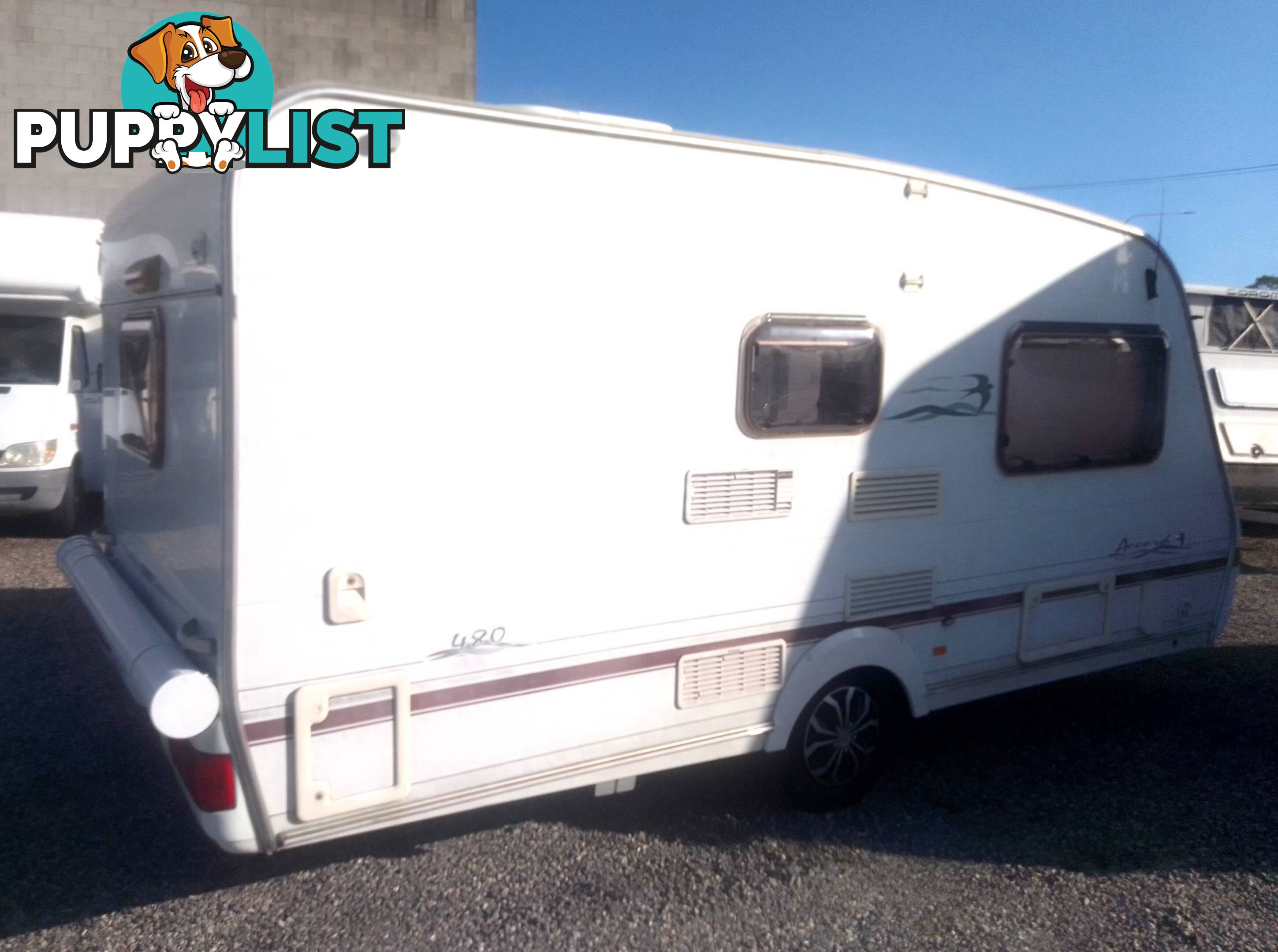 SWIFT ACCORD 480 16.5FT TOURING CARAVAN