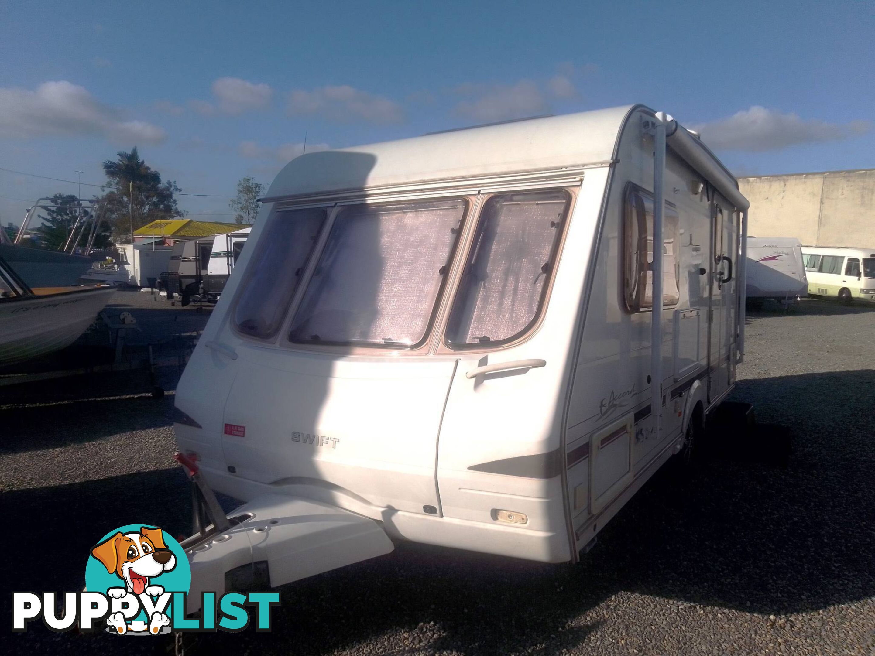 SWIFT ACCORD 480 16.5FT TOURING CARAVAN