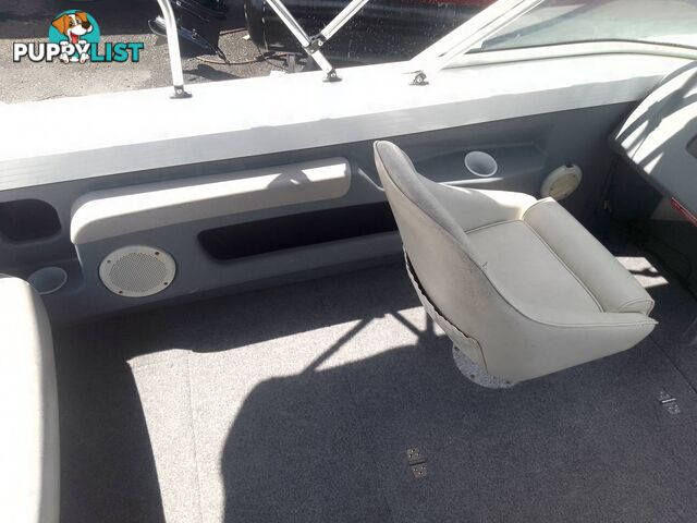 QUINTREX 570 FREEDOM CRUISER BOWRIDER-MERCRUISER 3.0L MPI 135HP STERNDRIVE AND TRAILER