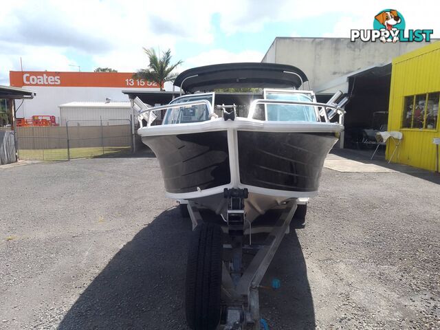 QUINTREX 570 FREEDOM CRUISER BOWRIDER-MERCRUISER 3.0L MPI 135HP STERNDRIVE AND TRAILER