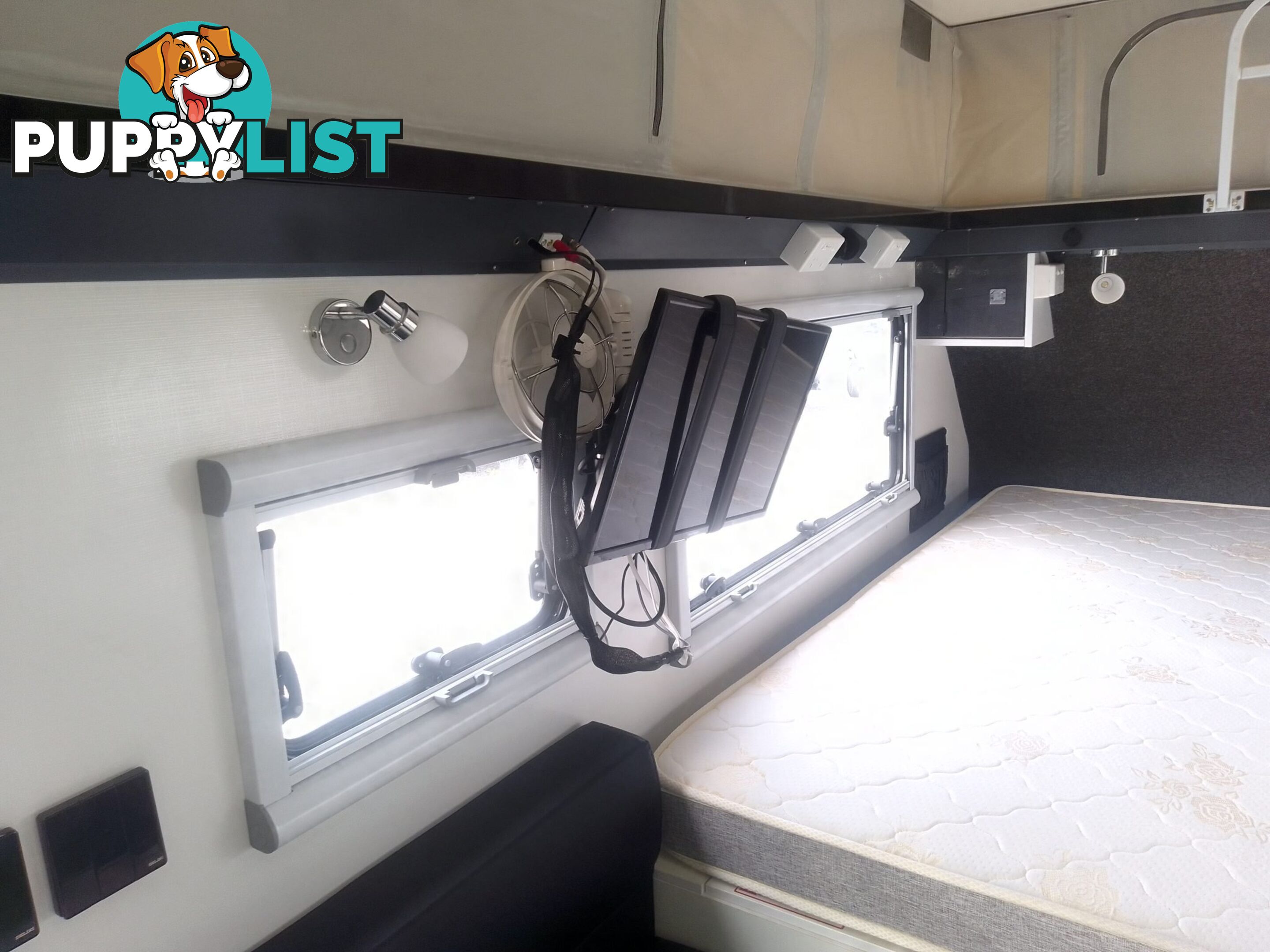 USED 2022 STONEY CREEK SCOUT 14+2 HYBRID OFF ROAD CARAVAN