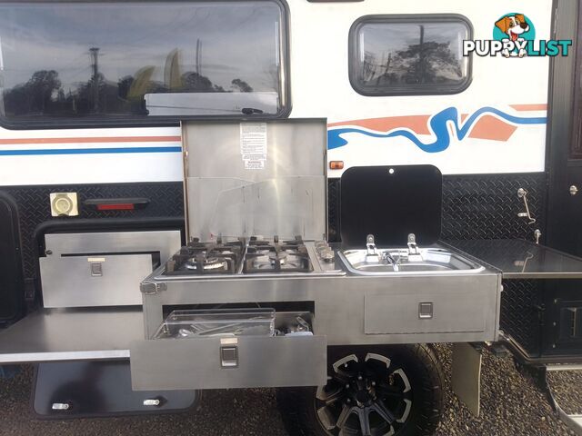 USED 2022 STONEY CREEK SCOUT 14+2 HYBRID OFF ROAD CARAVAN