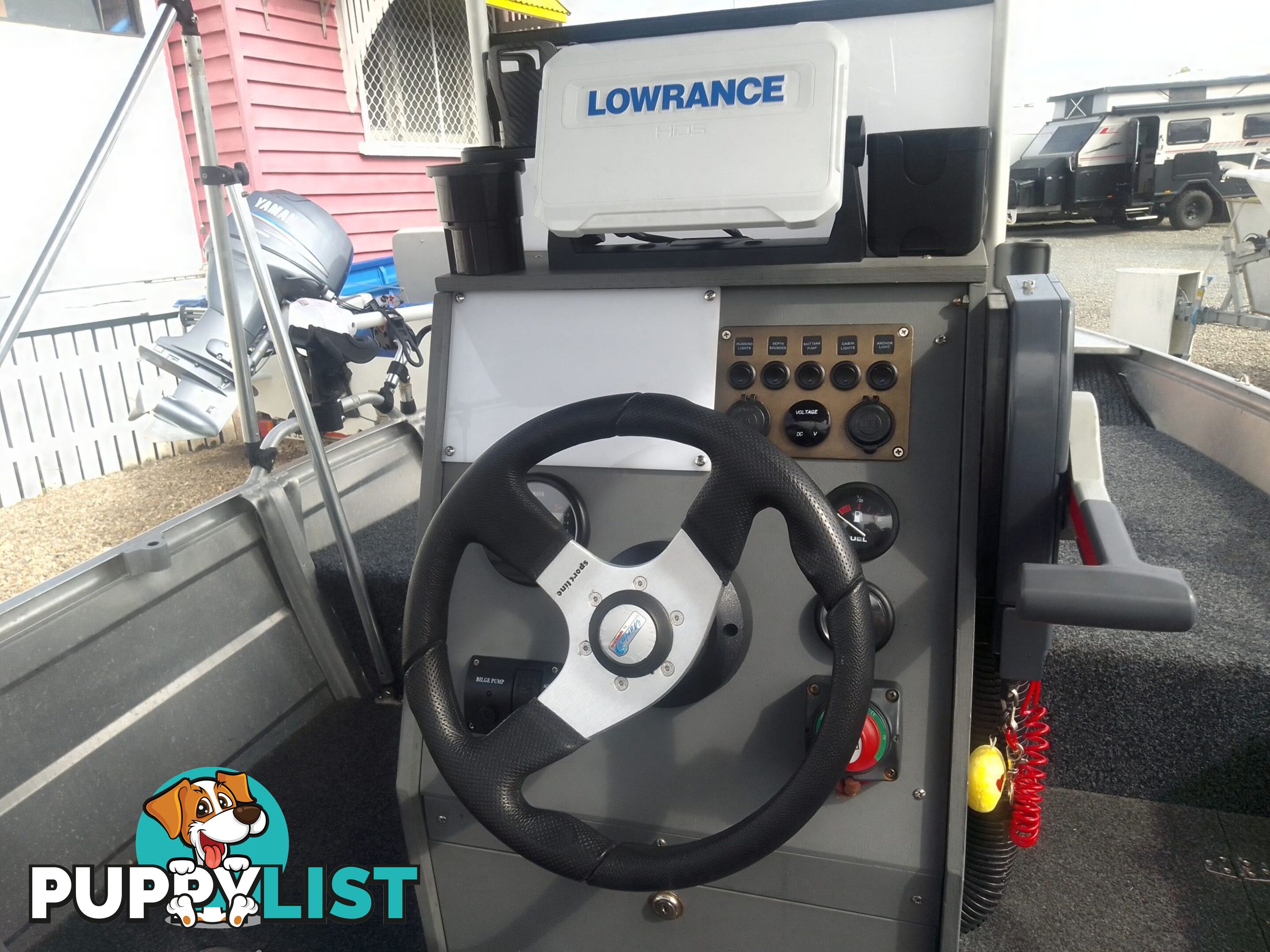 USED 2018 QUINTREX 390 OUTBACK EXPLORER CENTRE CONSOLE OPEN DINGHY WITH A 40HP YAMAHA 3 CYLINDER OUTBOARD MOTOR ON A 2018 MODEL TELWATER TRAILER