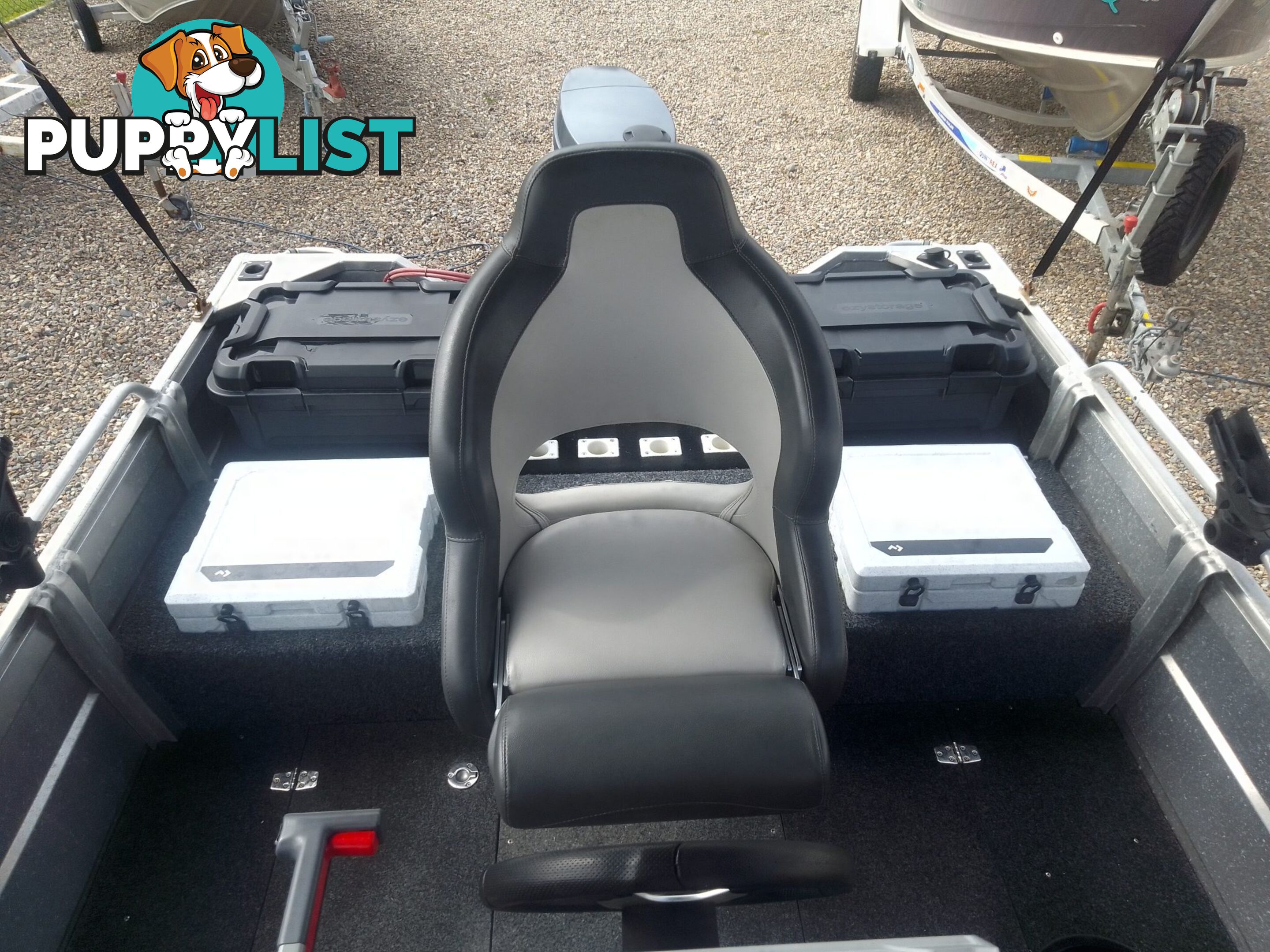 USED 2018 QUINTREX 390 OUTBACK EXPLORER CENTRE CONSOLE OPEN DINGHY WITH A 40HP YAMAHA 3 CYLINDER OUTBOARD MOTOR ON A 2018 MODEL TELWATER TRAILER