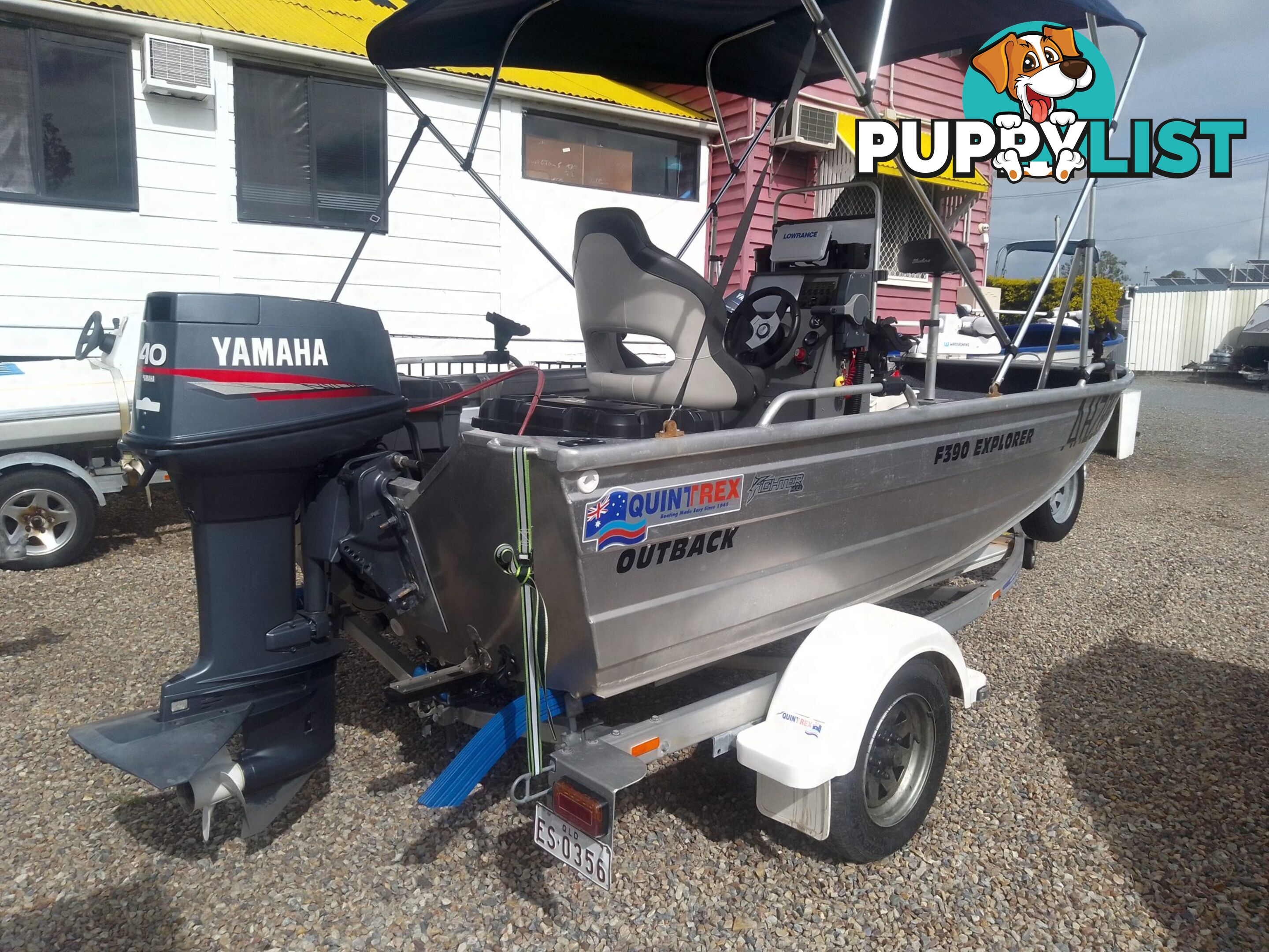 USED 2018 QUINTREX 390 OUTBACK EXPLORER CENTRE CONSOLE OPEN DINGHY WITH A 40HP YAMAHA 3 CYLINDER OUTBOARD MOTOR ON A 2018 MODEL TELWATER TRAILER