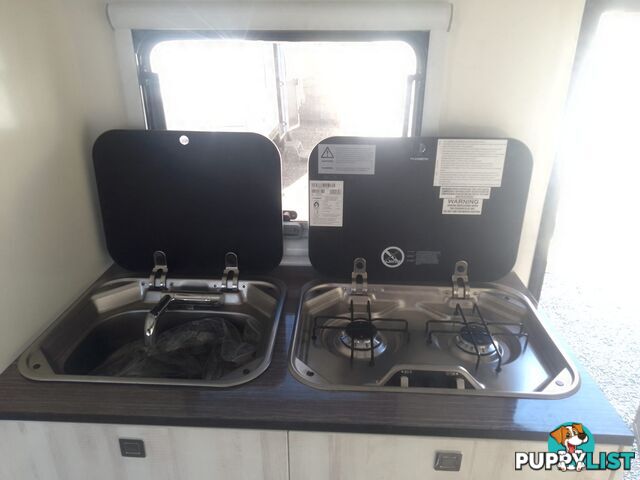 USED 2023 JAWA INFINITY 15 ESCAPE HYBRID SINGLE AXLE OFF ROAD CARAVAN