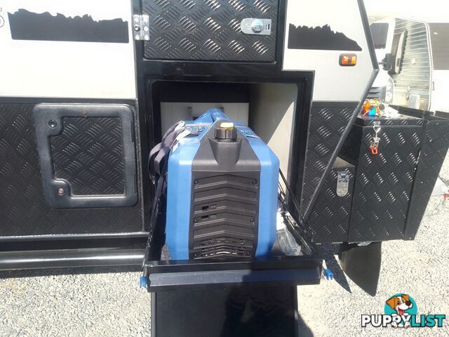 USED 2023 JAWA INFINITY 15 ESCAPE HYBRID SINGLE AXLE OFF ROAD CARAVAN