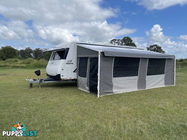 JAYCO SILVERLINE SEMI-OFFROAD SLIDE OUT TOURING CARAVAN