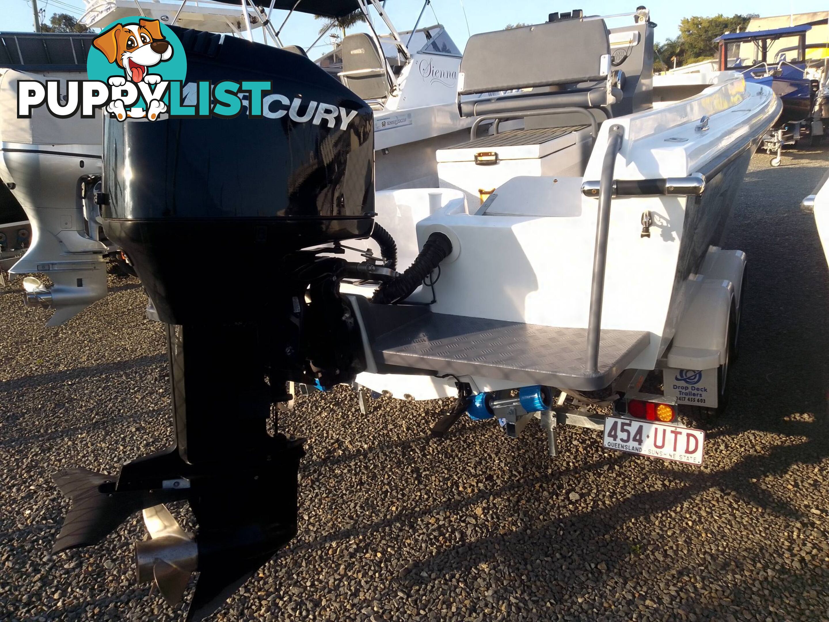 CRUISE CRAFT 6M CENTRE CONSOLE-200HP MERCURY 2 STROKE AND TRAILER