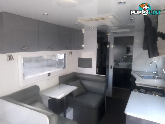 USED 2021 REGENT DISCOVERER RDC206 OFF ROAD DUAL AXLE TOURING CARAVAN