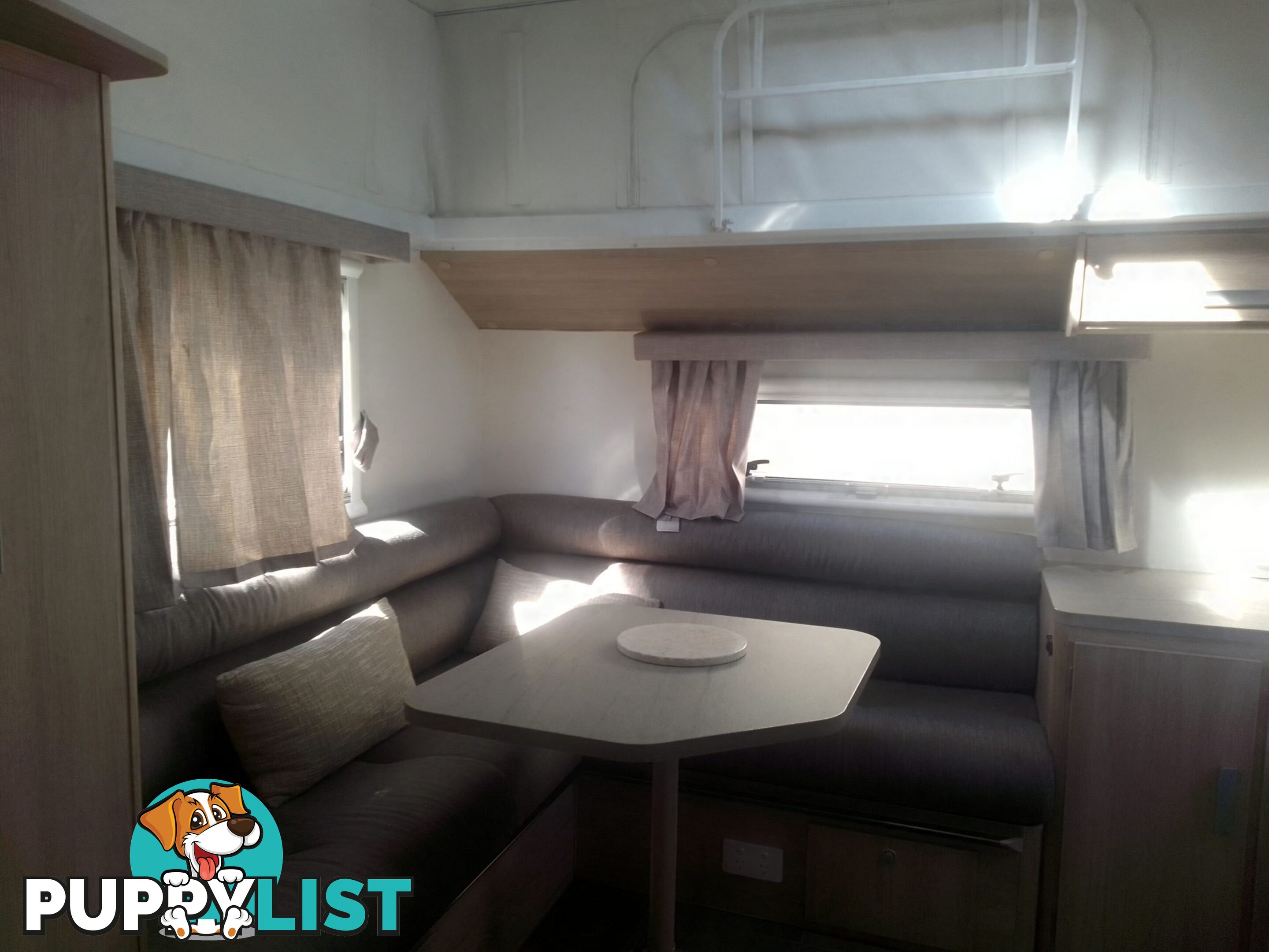 USED 2018 JAYCO JOURNEY LUXURY SINGLE AXLE POP TOP CARAVAN