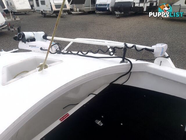USED 2011 BROOKER DISCOVERY 5M CENTRE CONSOLE WITH A 2007 75HP MERCURY EFI 4 STROKE OUTBOARD ON A 2002 QUINTREX SINGLE AXLE TRAILER.