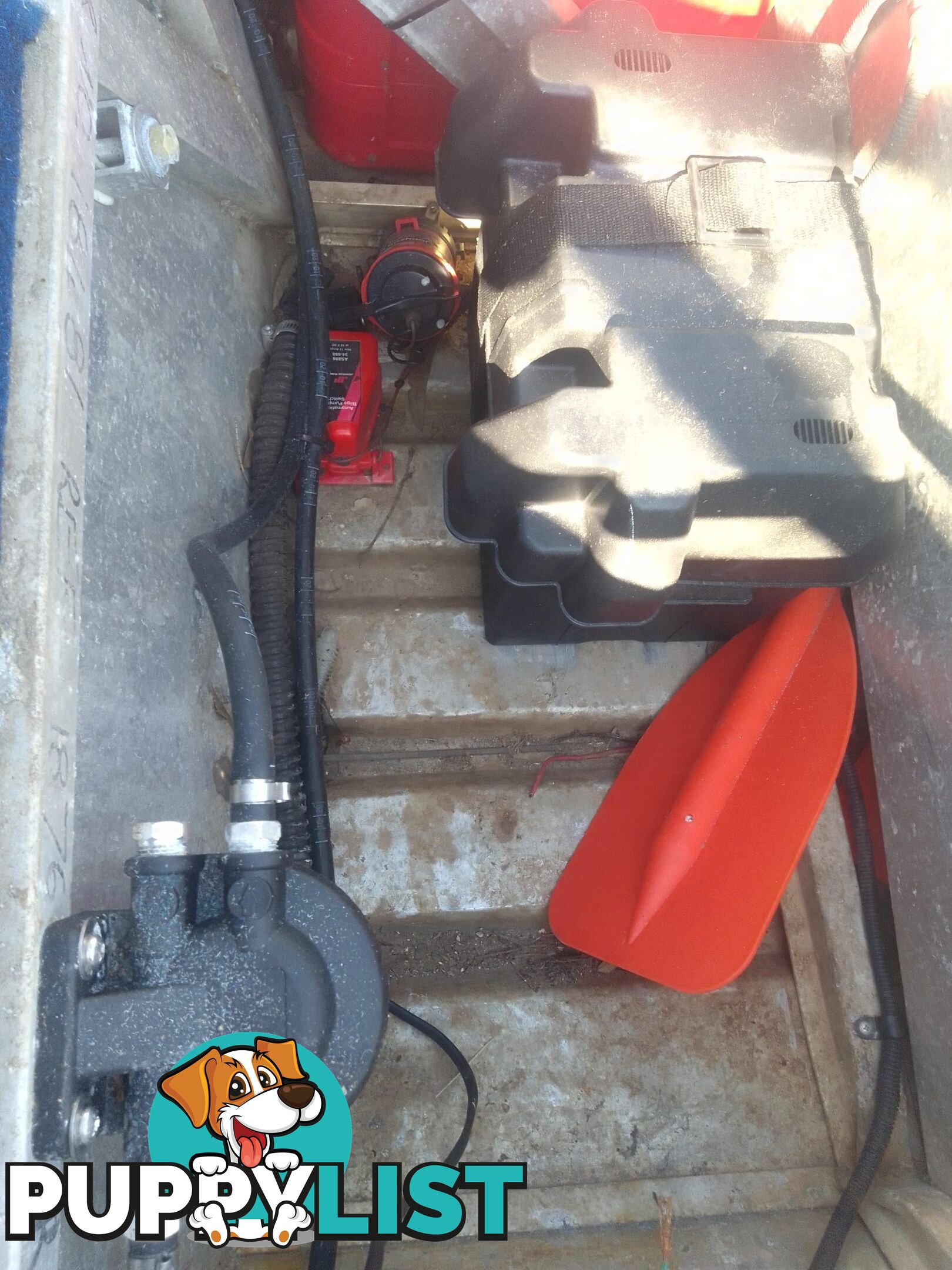 USED 2001 SEAJAY NOMAD 3.95M OPEN DINGHY WITH A 2023 MODEL YAMAHA 25HP 4 STROKE ENGINE ON A 2003 SEALINK BOAT TRAILER