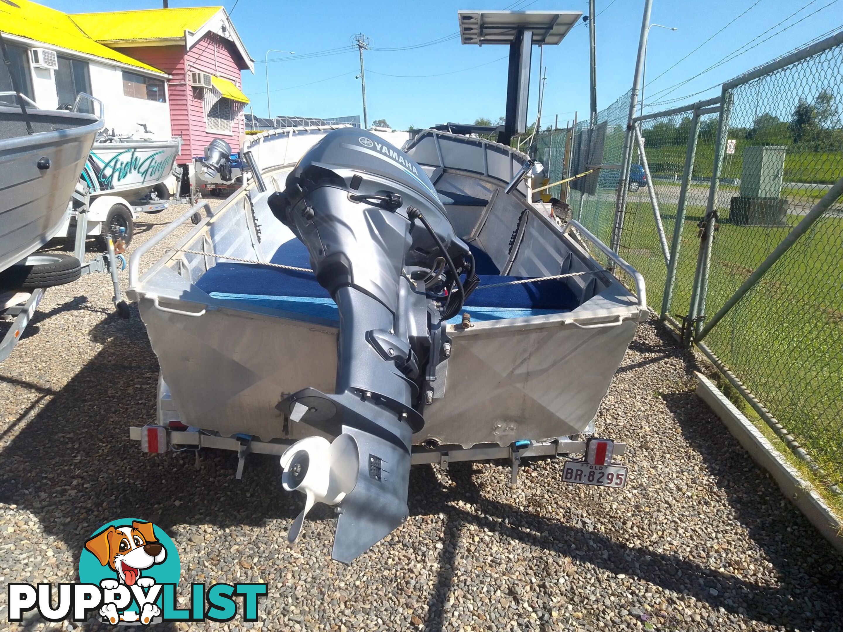 USED 2001 SEAJAY NOMAD 3.95M OPEN DINGHY WITH A 2023 MODEL YAMAHA 25HP 4 STROKE ENGINE ON A 2003 SEALINK BOAT TRAILER