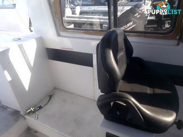 USED 1985 SWIFT CRAFT 7.1M HALF CABIN WTH A 6 CYLINDER MERCRUISER INBOARD DIESEL ENGINE ON A CUSTOM DUAL AXLE TRAILER