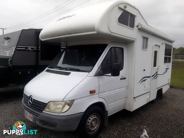 MERCEDES-BENZ SPRINTER MOTORHOME 21FT