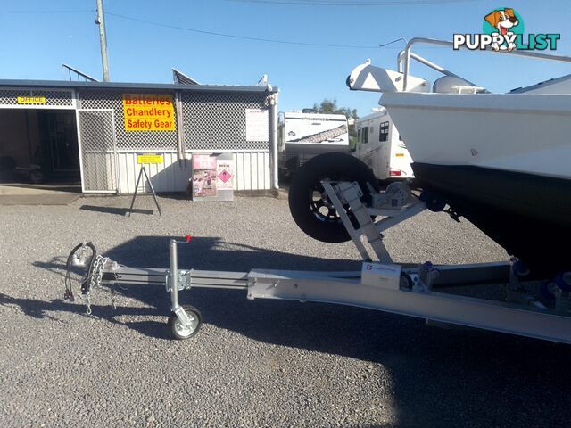 ACRAFT BRAND NEW ALUMINIUM 2025 MODEL 625 HT ADVANCED FORWARD CABIN AND ALLOY TRAILER *** STARTING PRICE INCLUDES 150HP SUZUKI 0R EQUIVALENT BRAND 4 STROKE OUTBOARD ***