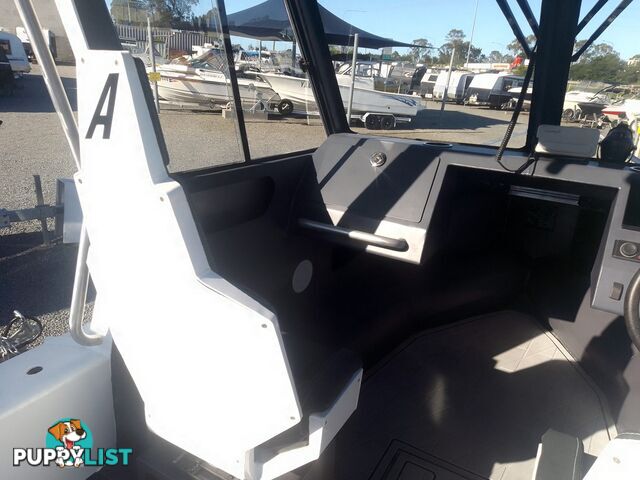ACRAFT BRAND NEW ALUMINIUM 2025 MODEL 625 HT ADVANCED FORWARD CABIN AND ALLOY TRAILER *** STARTING PRICE INCLUDES 150HP SUZUKI 0R EQUIVALENT BRAND 4 STROKE OUTBOARD ***